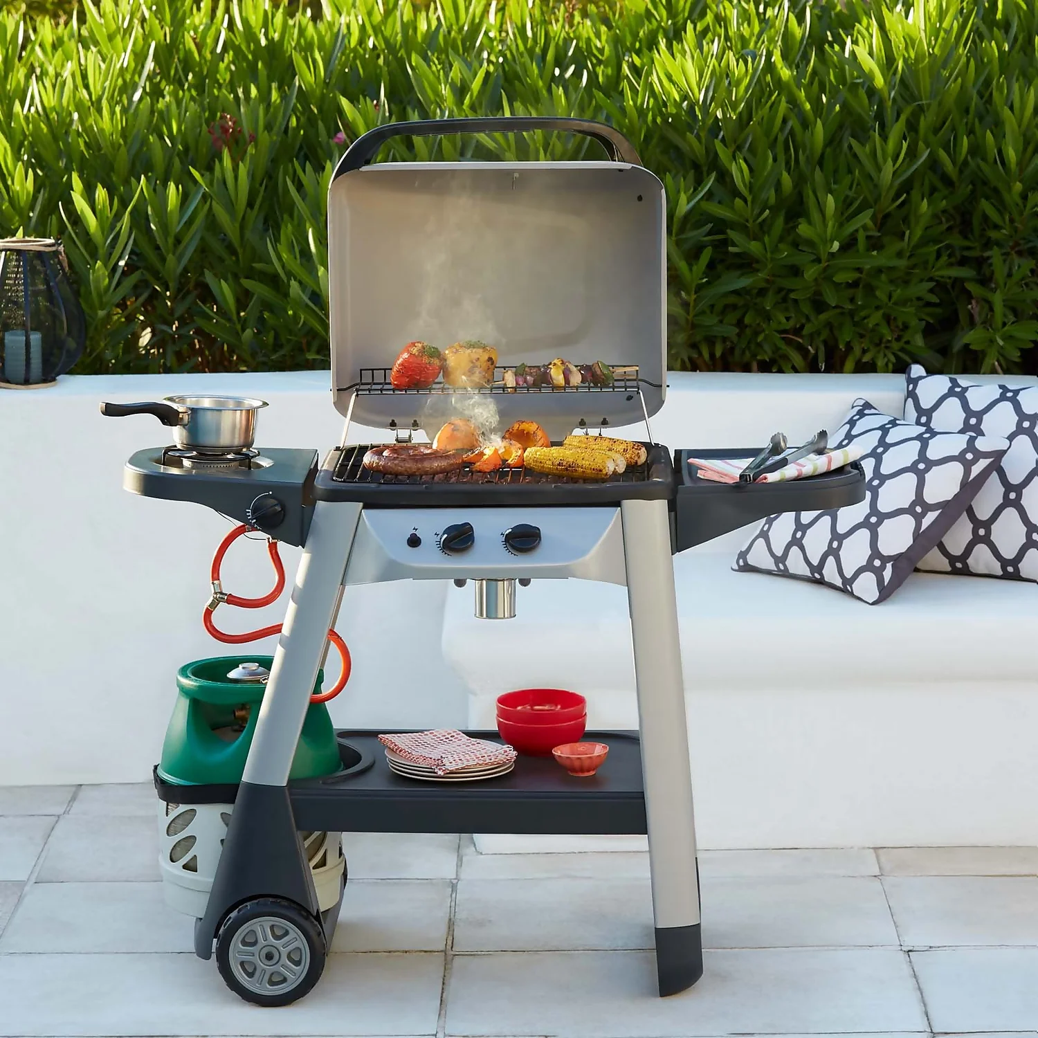 Outback Excel 2 Burner Gas BBQ - Silver & Black 4 Outback Excel 2 Burner Gas BBQ - Silver & Black - Image 2