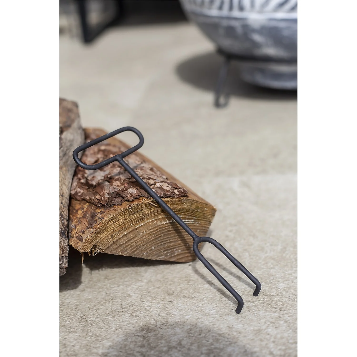 La Hacienda Idris Clay Fire Bowl - Grey 6 La Hacienda Idris Clay Fire Bowl - Grey - Image 4