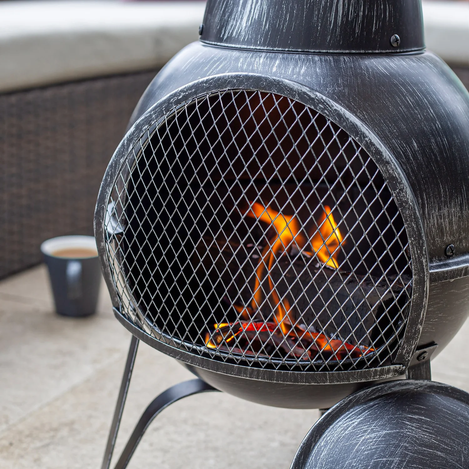 La Hacienda Clifton Steel Chiminea - Pewter 6 La Hacienda Clifton Steel Chiminea - Pewter - Image 4