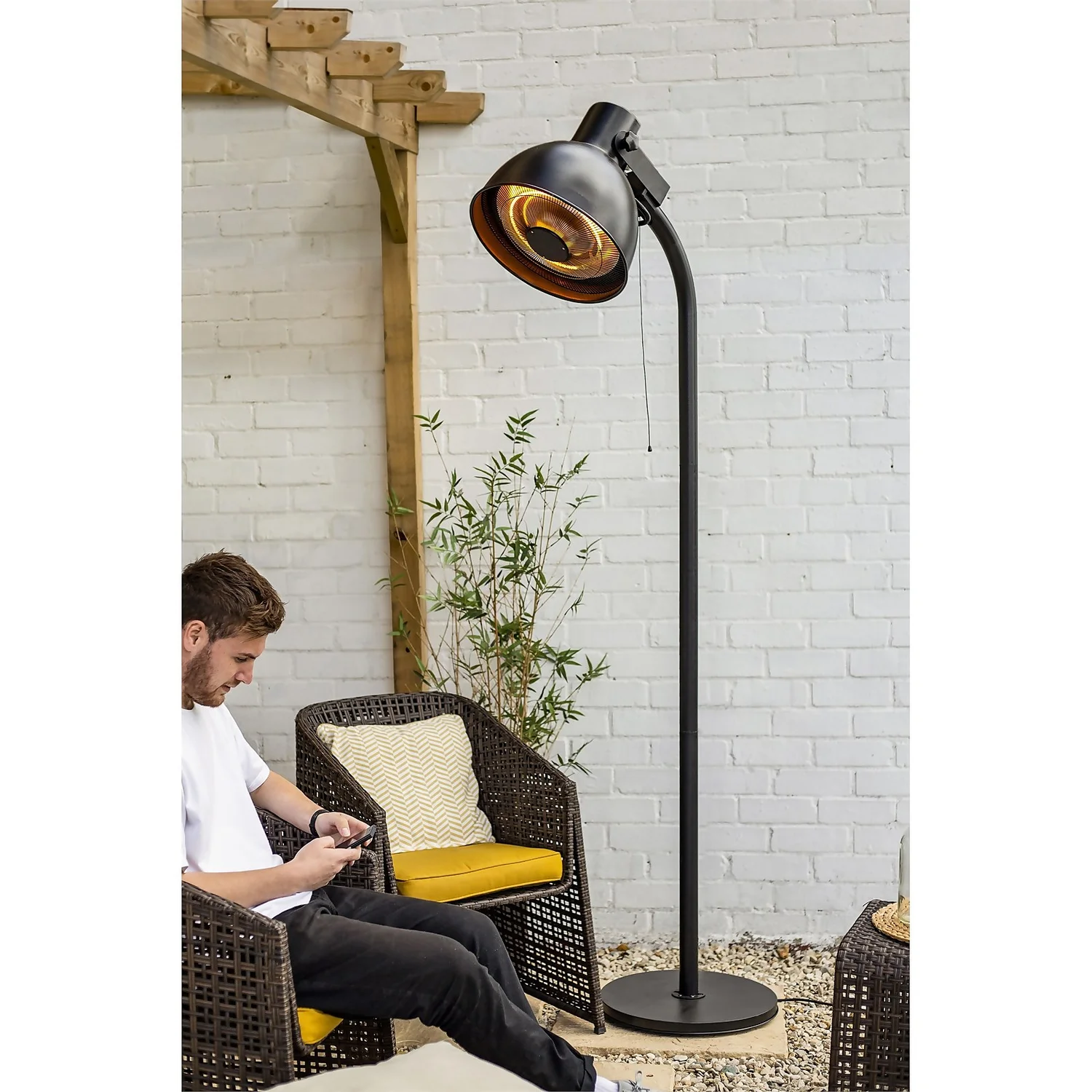 La Hacienda Salvador Black Lamp Style Electric Heater 7 La Hacienda Salvador Black Lamp Style Electric Heater - Image 5