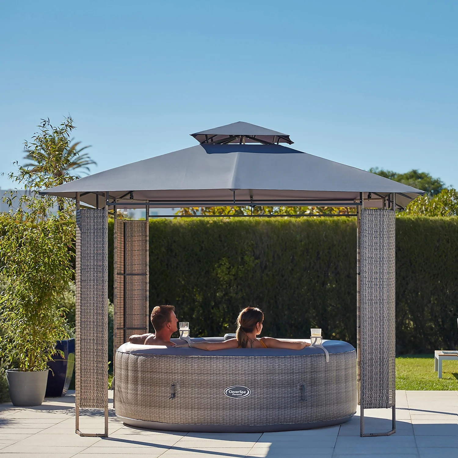 CleverSpa Florence 6 Person Round Hot Tub 4 CleverSpa Florence 6 Person Round Hot Tub - Image 2