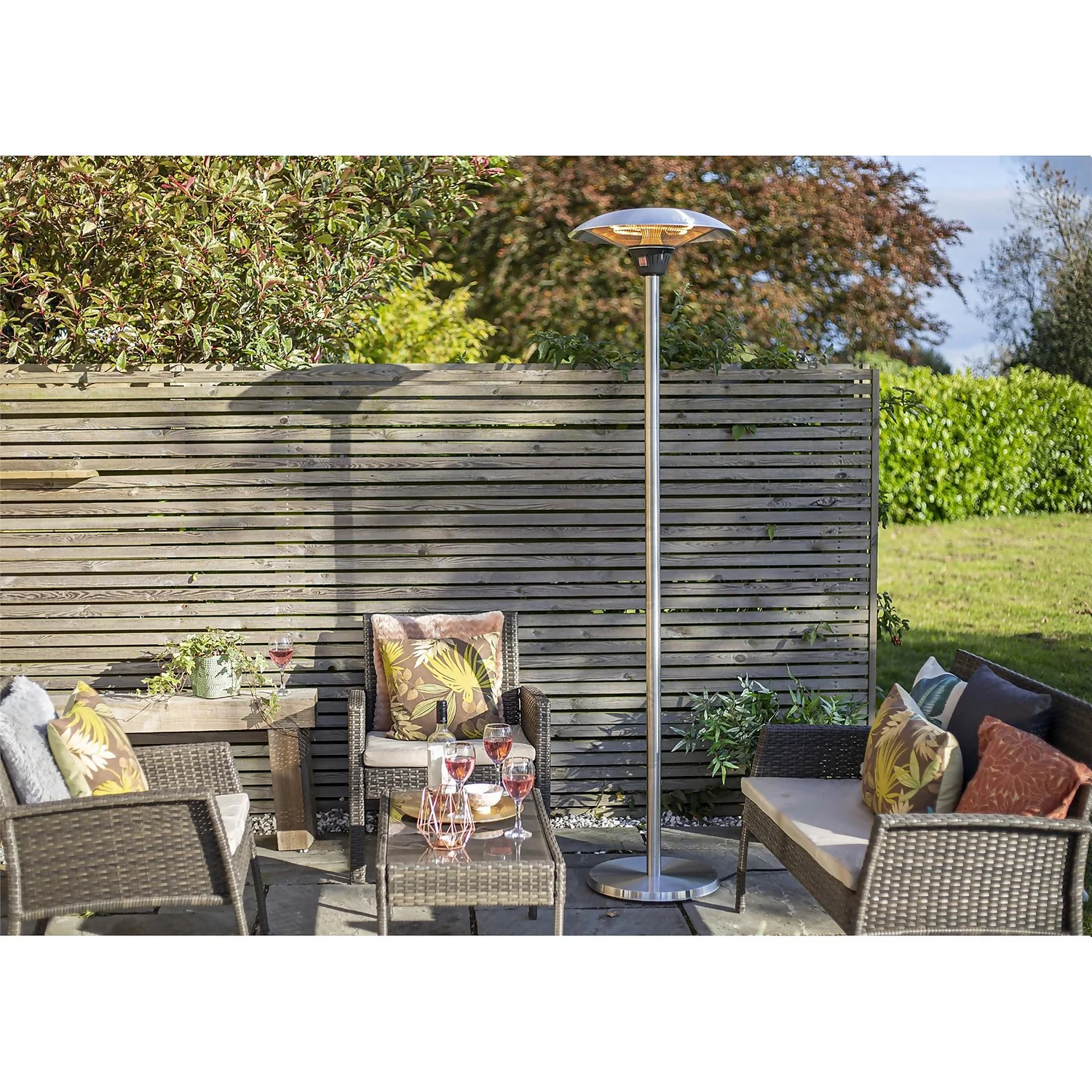 La Hacienda Lume 2100w Halogen Free Standing Heater 7 La Hacienda Lume 2100w Halogen Free Standing Heater - Image 5