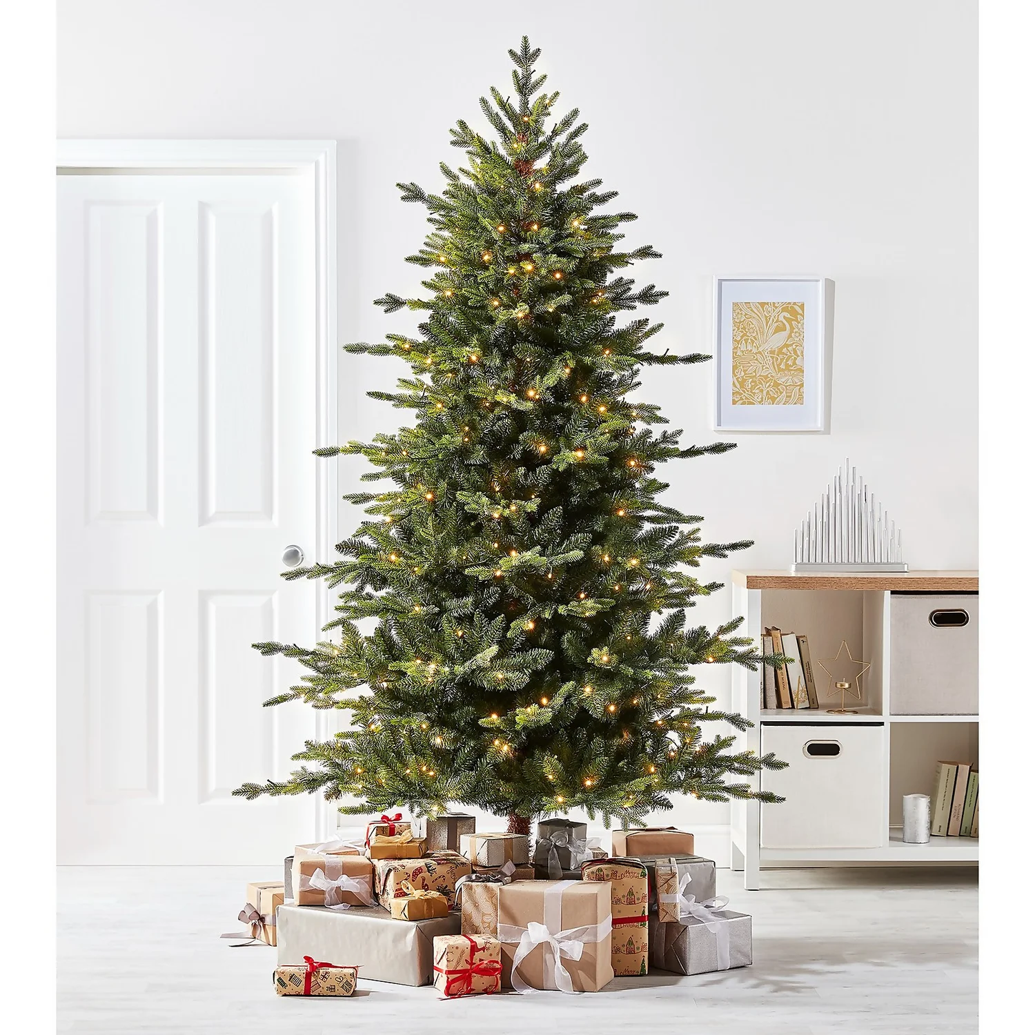 7ft Montana Premium Pre-lit Artificial Christmas Tree 4 7ft Montana Premium Pre-lit Artificial Christmas Tree - Image 2