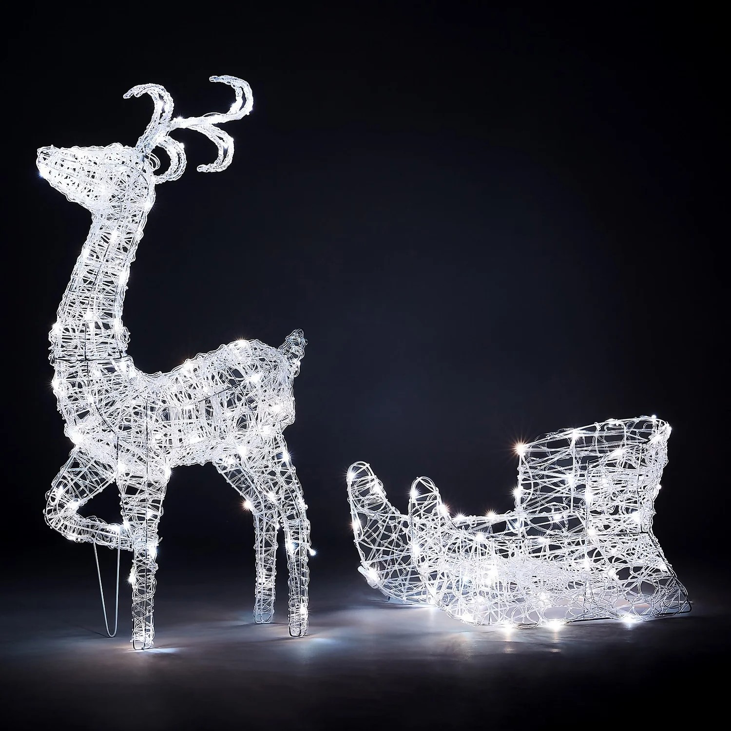 Acrylic 3D LED Reindeer & Sleigh 3-in-1 Outdoor Christmas Light - Warm & Cool White 8 Acrylic 3D LED Reindeer & Sleigh 3-in-1 Outdoor Christmas Light - Warm & Cool White - Image 6